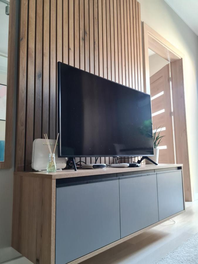 Mostowa 23 Hugo Apartment, Self Check-In 24H, Free Parking, Air-Conditioning Poznan Dış mekan fotoğraf