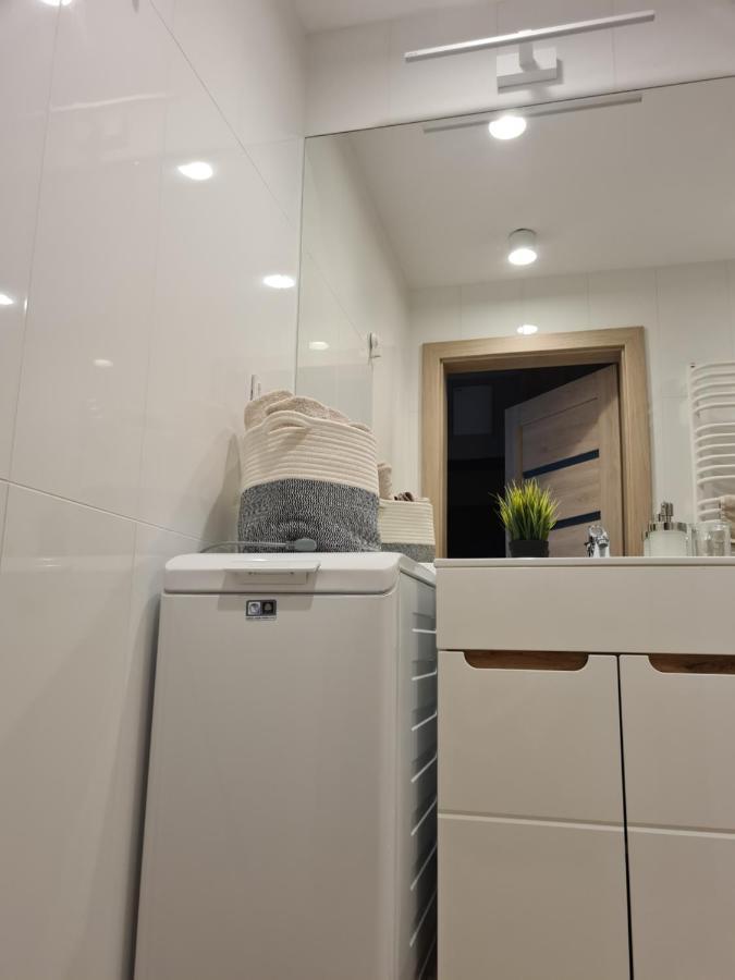 Mostowa 23 Hugo Apartment, Self Check-In 24H, Free Parking, Air-Conditioning Poznan Dış mekan fotoğraf